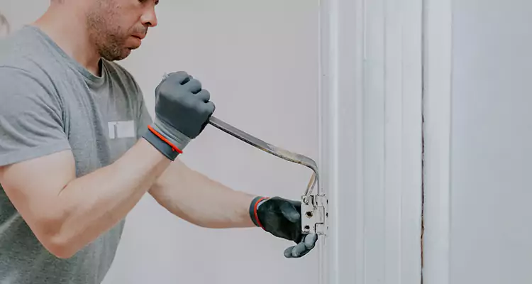 Cracked Door Jamb Repair in Pacifica, CA