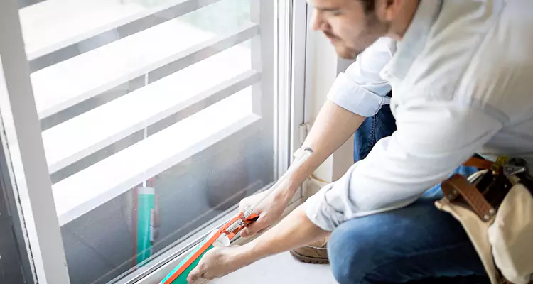 We fix All type of Sliding Door in Pacifica, CA
