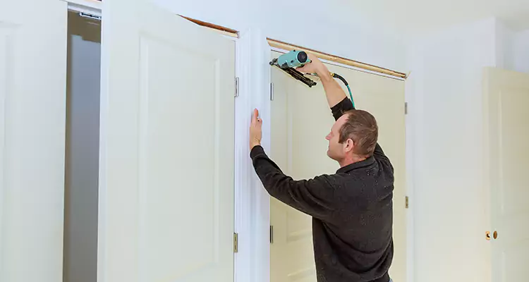 Top Rated Door Fixing ServiceFixing Garage Door Track in Pacifica, CA