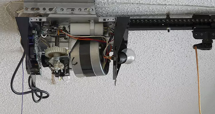 Garage Door Motor Replacement in Pacifica, CA