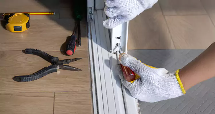 Closet Sliding Door Track Repair in Pacifica, CA
