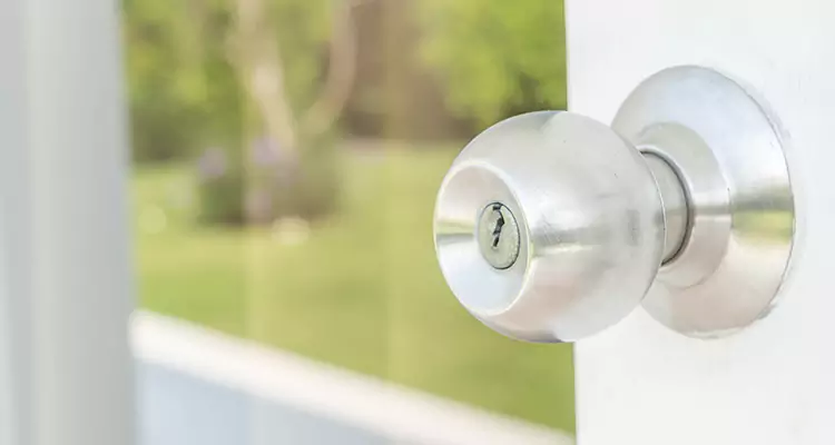 Patio Door Mechanism Jammed in Pacifica, CA