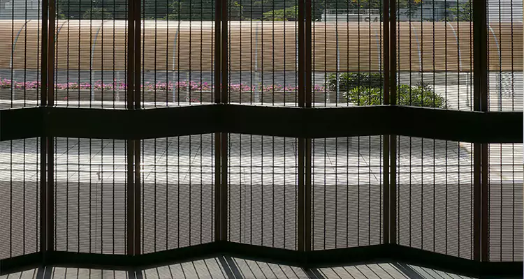 Front Screen Door Repair in Pacifica, CA